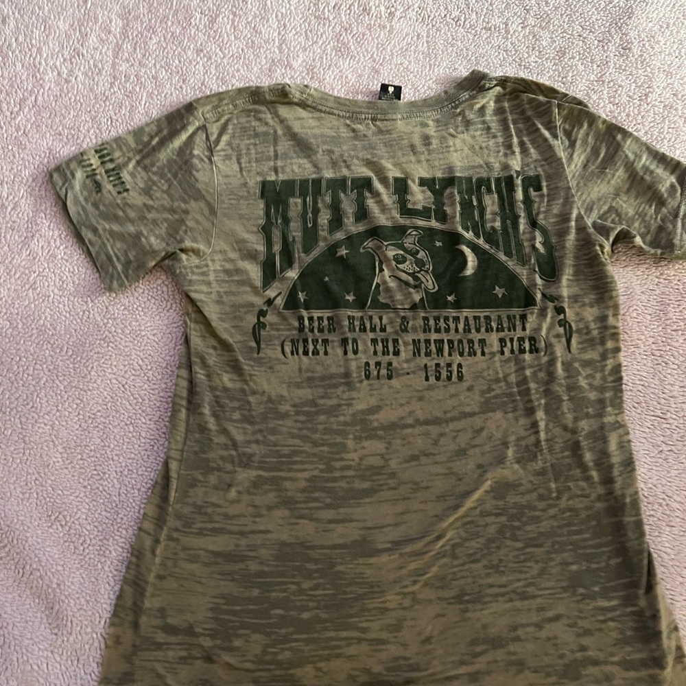Alternative Apparel Olive Graphic “Baby Doll”Tee!